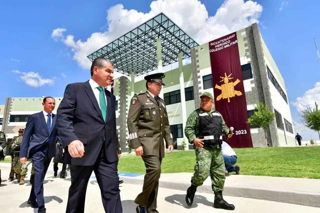 Entrega Coahuila cuartel a SEDENA en Acuña