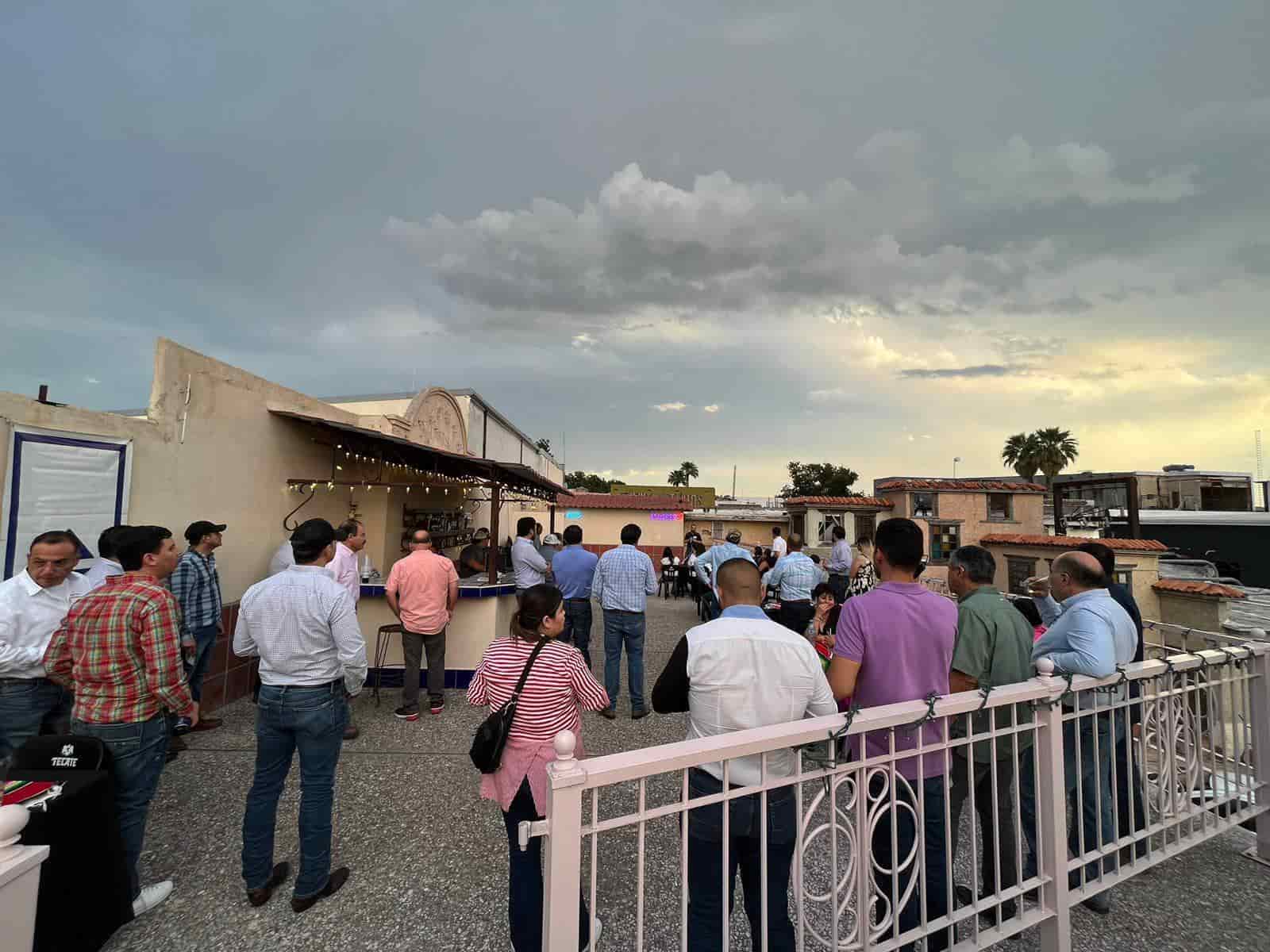 Realizan primer mix empresarial en Acuña