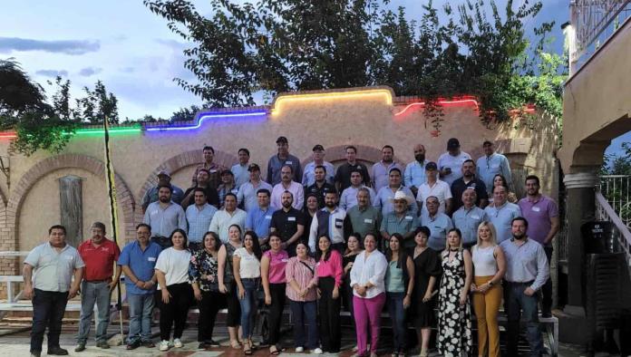 Realizan primer mix empresarial en Acuña