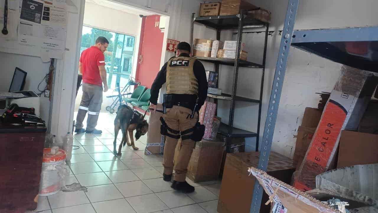 Revisan paqueterías en Acuña
