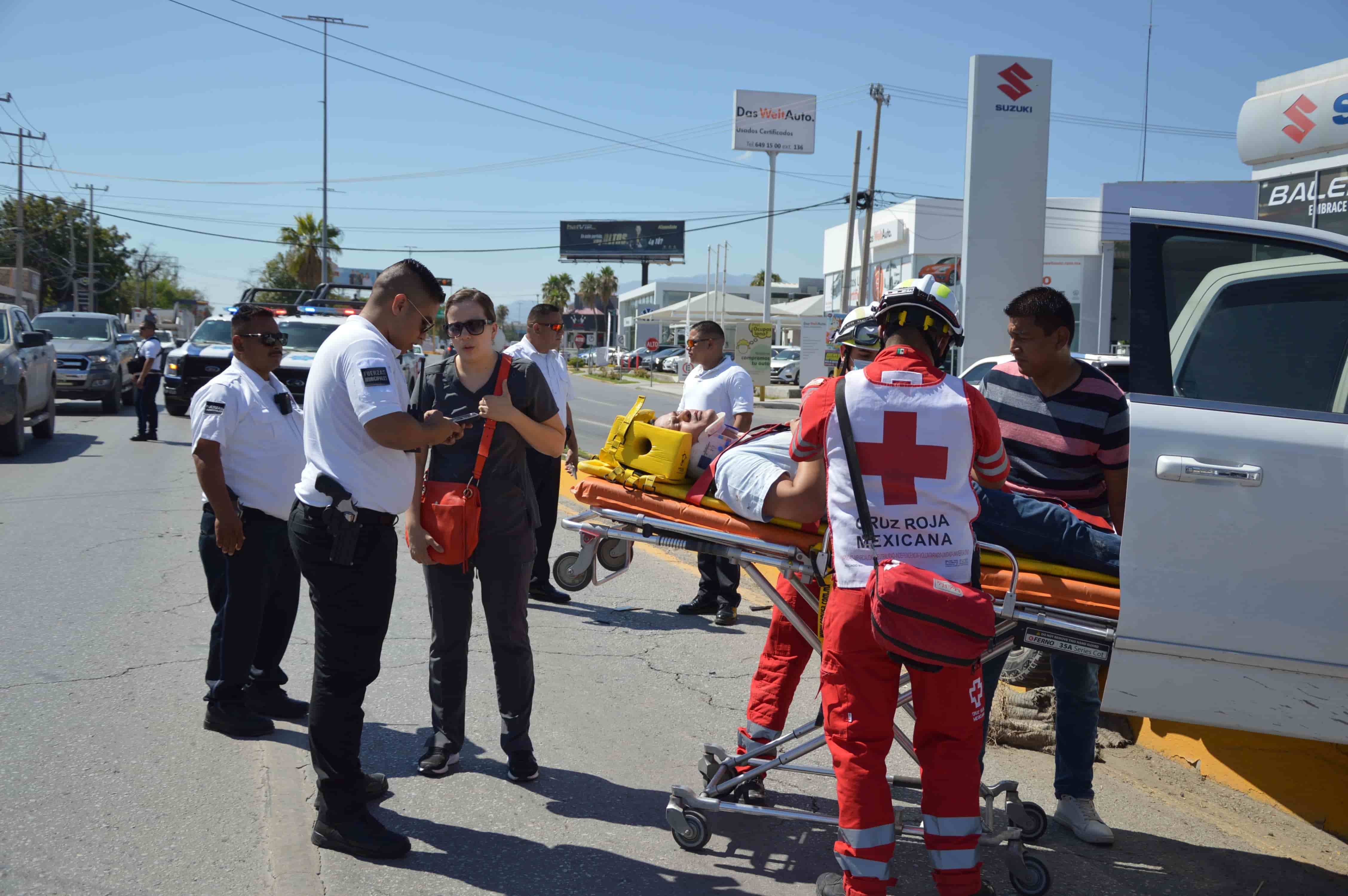 Deja en pérdida total camioneta prestada