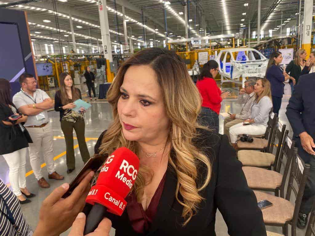 Emigran egresados de la Región Centro 