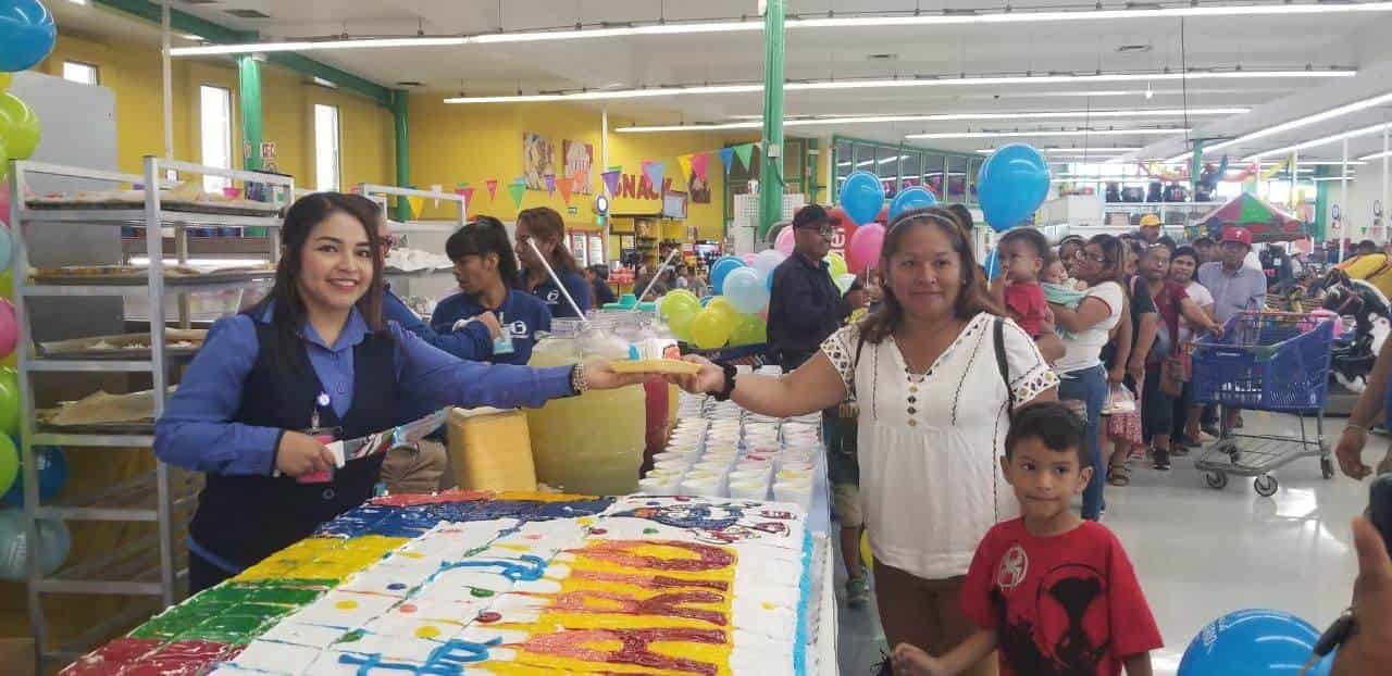 ¡Celebran aniversario! Gutiérrez llega a los 51 añoS