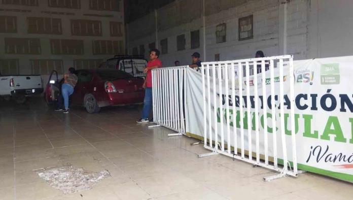 ¡Ayuda a las familias ampliación de decreto para regularizar autos!