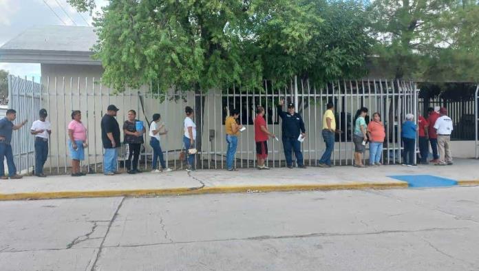 Denuncian usuarios tortuguismo en CFE