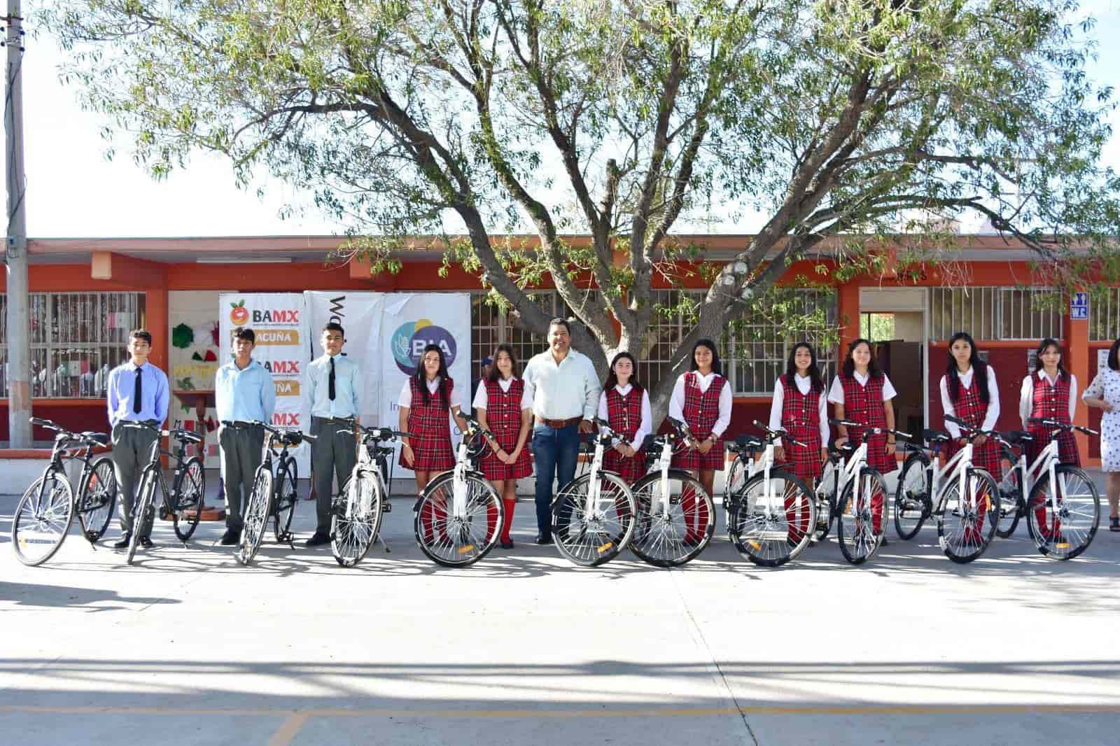 Entrega Beto más bicicletas