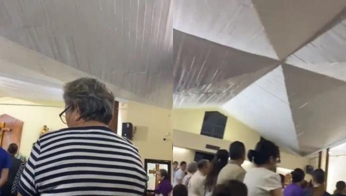 Feligrés captó el derrumbre  del techo de la iglesia en Tamaulipas