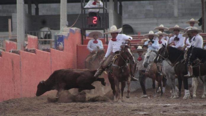 Cerrada pelea en Circuito Charro Coahuilense