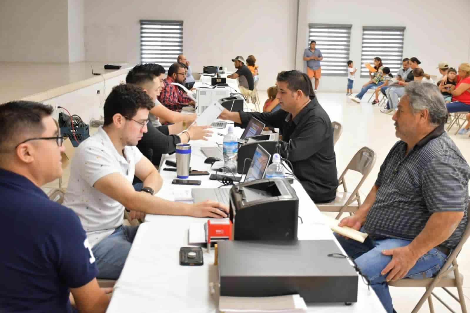 Gran participación en brigada de registro civil en Nava