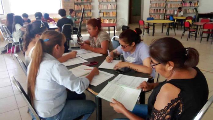 Concluyen mujeres preparatoria abierta