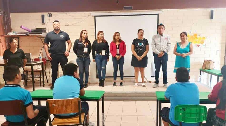 Realizan plática de seguridad y prevención de daños o delitos en Allende