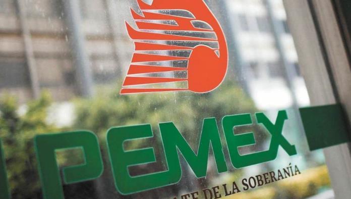 Banco de EU le niega crédito por 800 MDD a Pemex por donar petróleo a Cuba