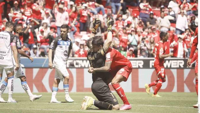 Derrota Toluca a Gallos con tanto de Volpi 