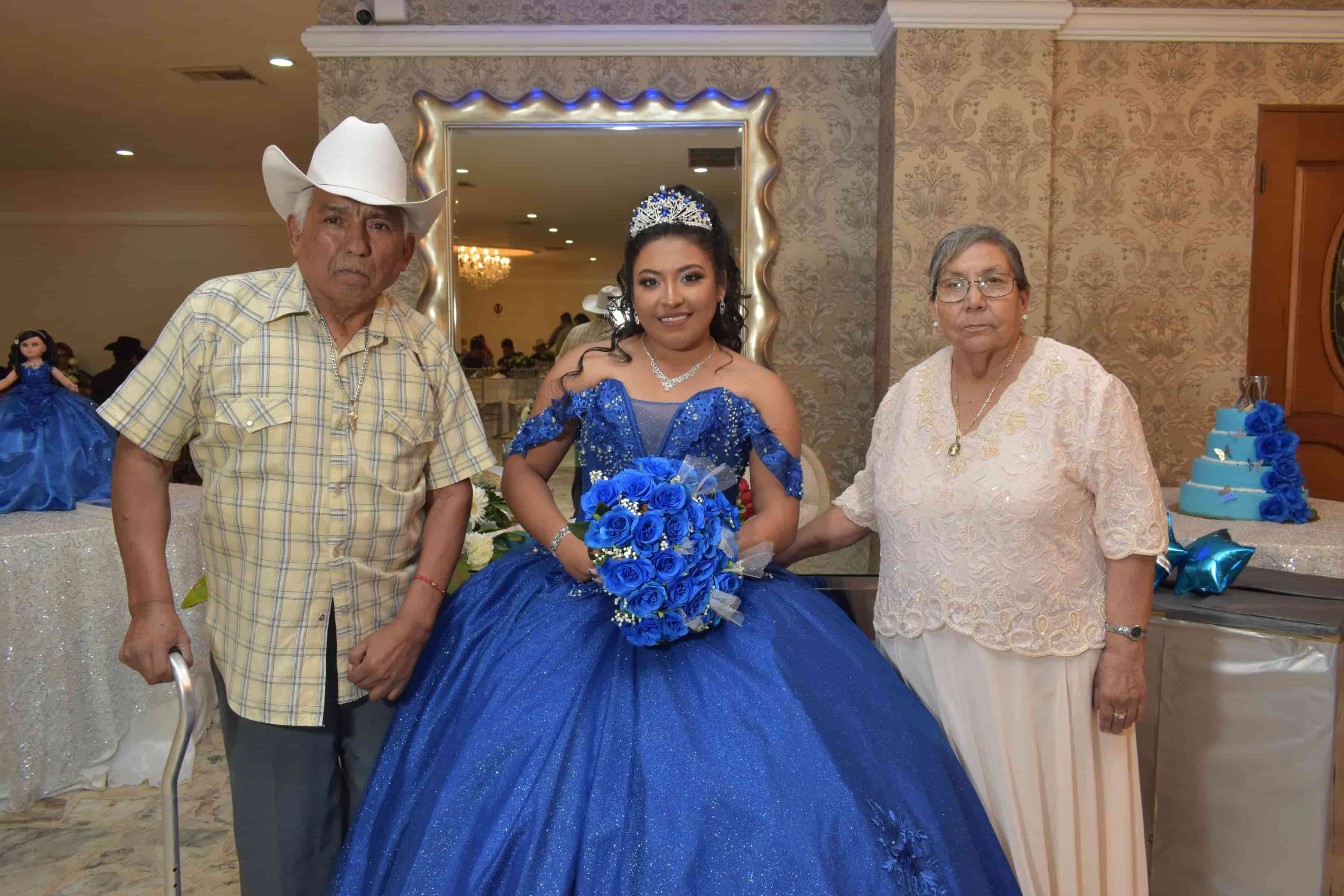 Inolvidables XV años de Alejandra