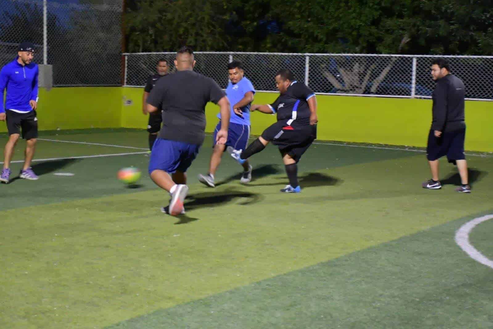 Inicia Liga de Fútbol Gordos 6x6