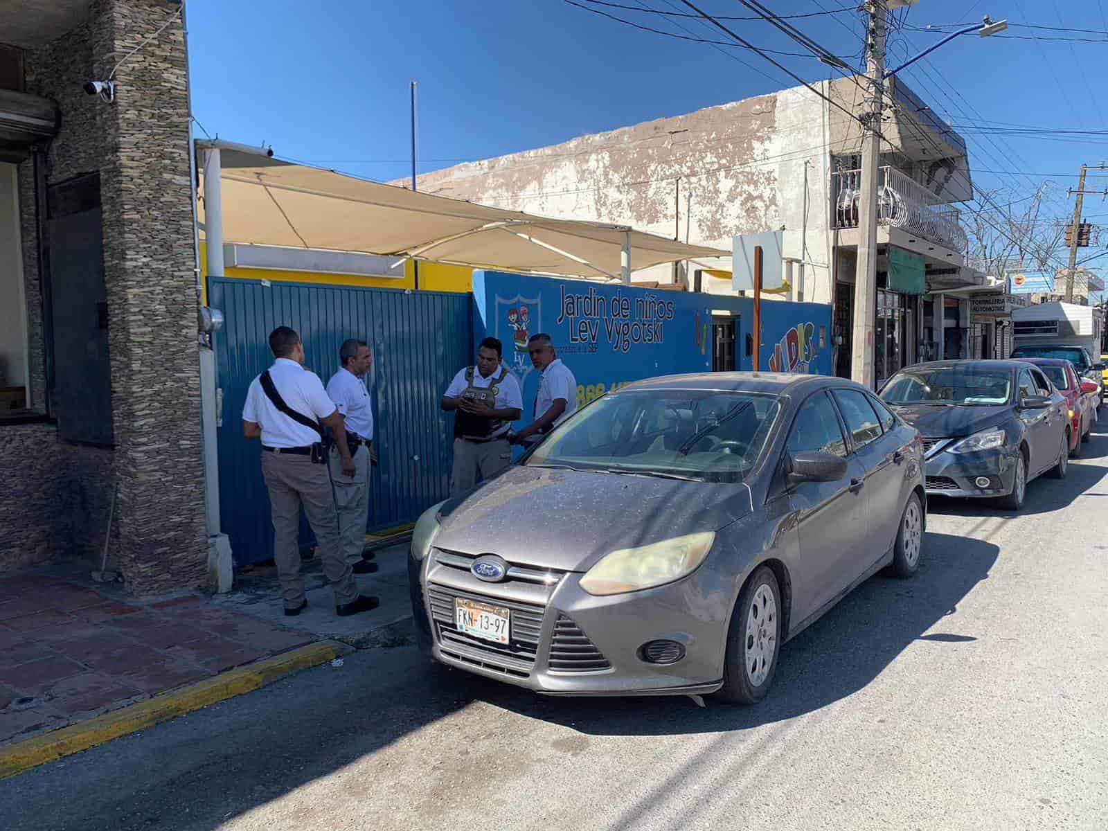 Avientan gasolina en Jardín de Niños