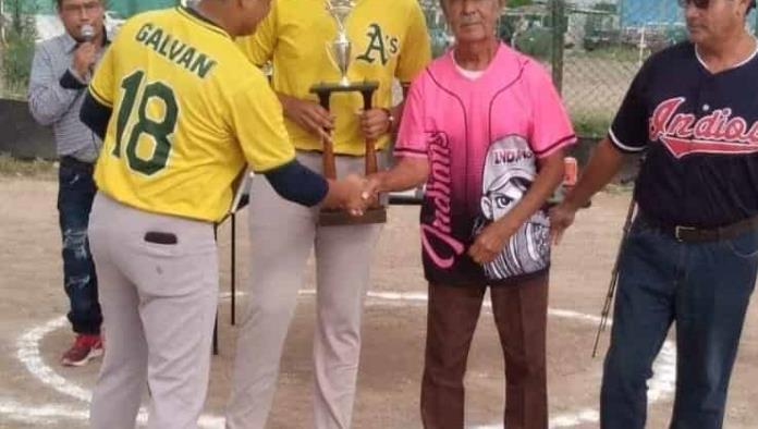 Liga intercolonial presenta la Jornada de béisbol