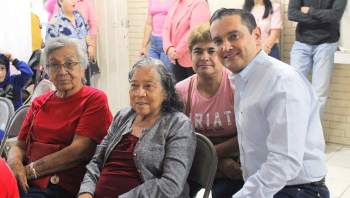 Reconocen a las mujeres sobrevivientes de cáncer de mama en Allende