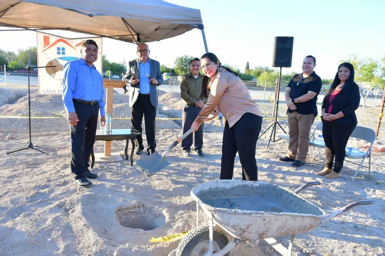 Colocan la primera piedra; llega Misión Casa de Restauración