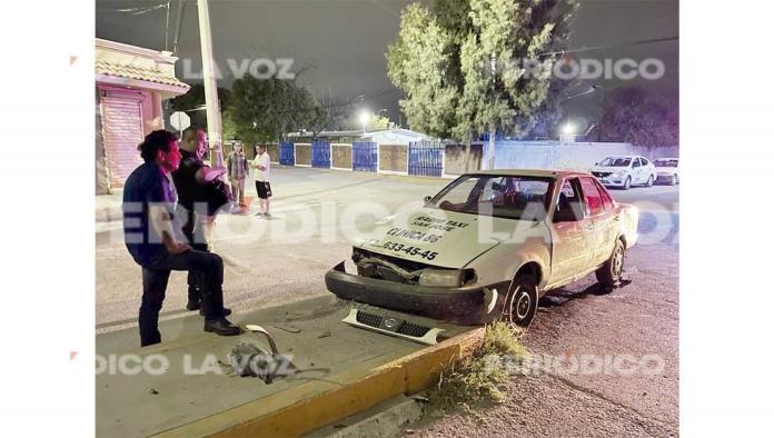 Estampa taxi en camellón