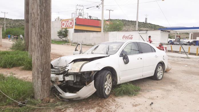 Choca con un teléfono