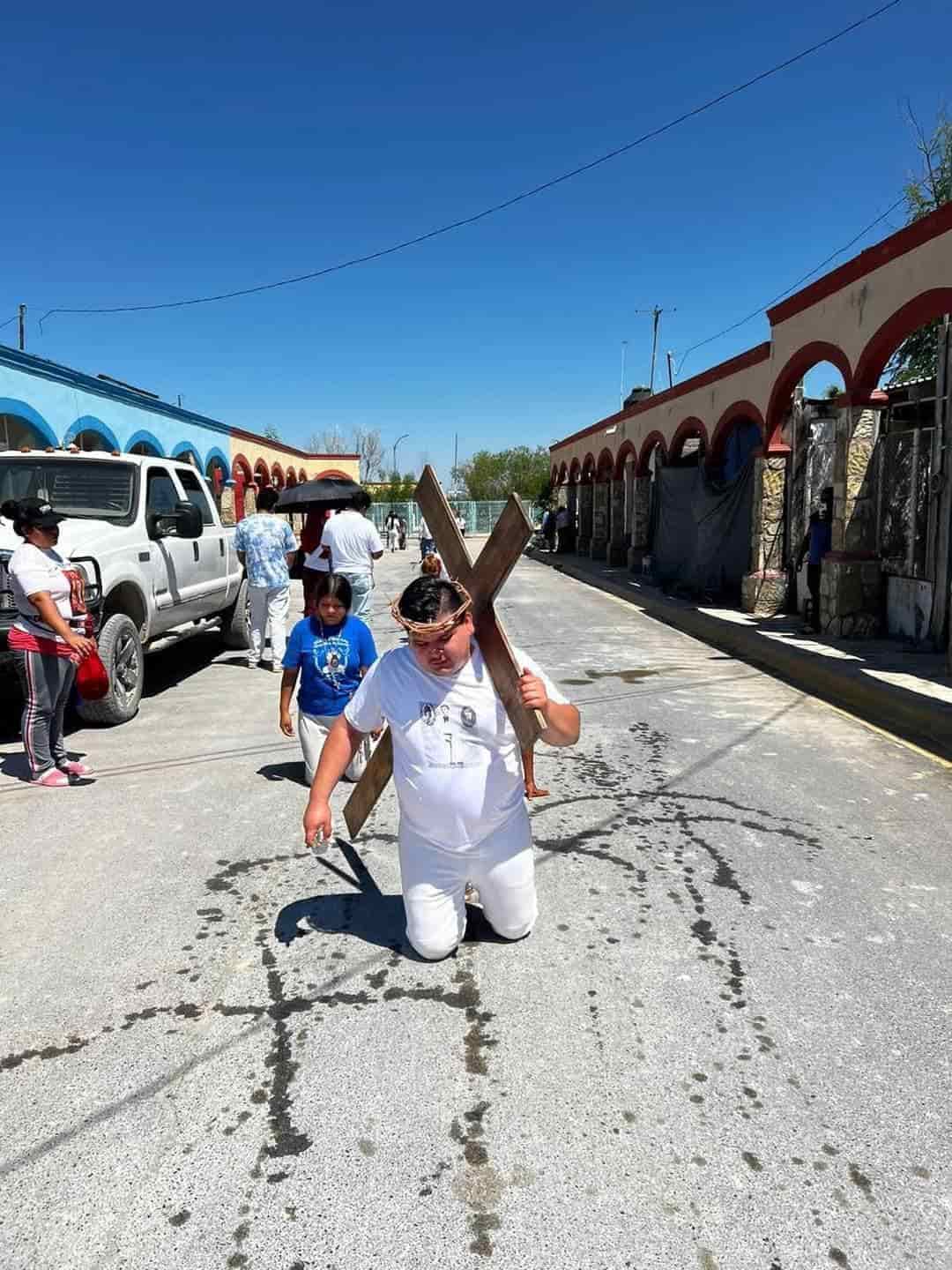 Parten fidencistas rumbo a Espinazo