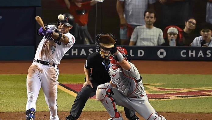 Reaccionan Diamondbacks en casa y vencen a Filis