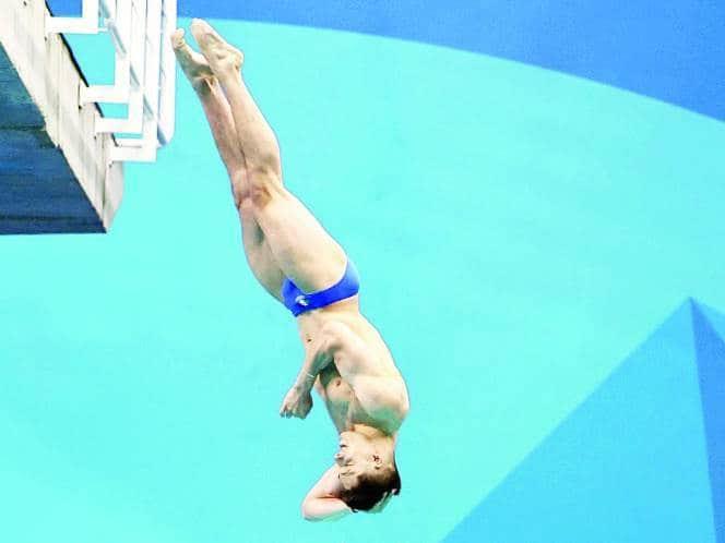 ¡Osmar Olvera da cátedra desde el Trampolín de 1 metro y suma Oro para México!