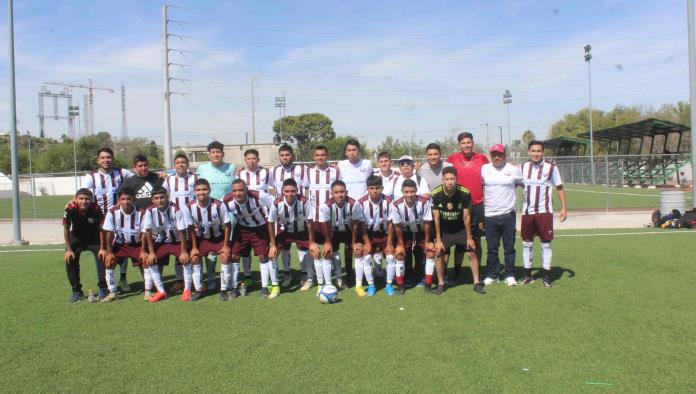 ¡En la pelea!, Nueva Rosita, Lazzer y La Juárez