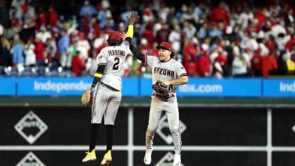 Arizona y Filadelfia entran con pie derecho