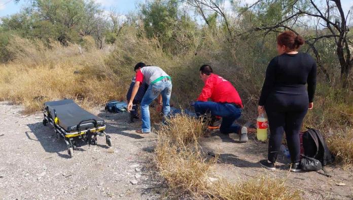 Rescatan a migrante con deshidratación severa 