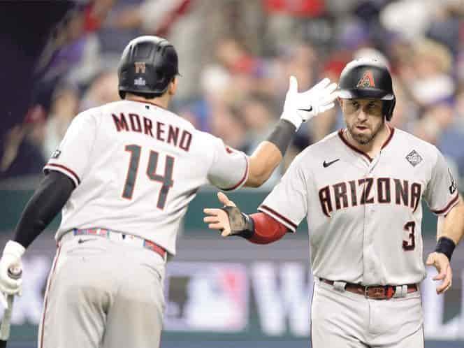 Arizona gana segundo juego y empata la Serie Mundial ante Texas