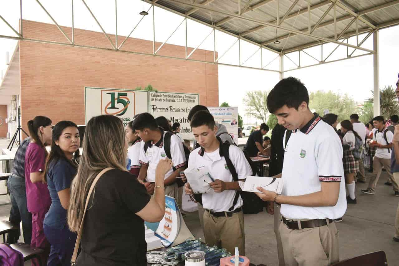 A través de la SSA Realizan feria de la salud