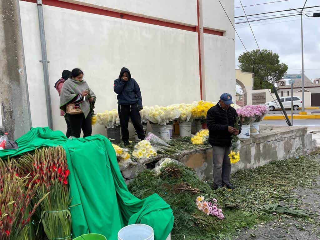 Llegan floristas foráneos