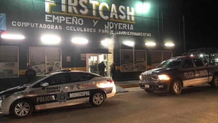 Roban 20 celulares de casa de empeño