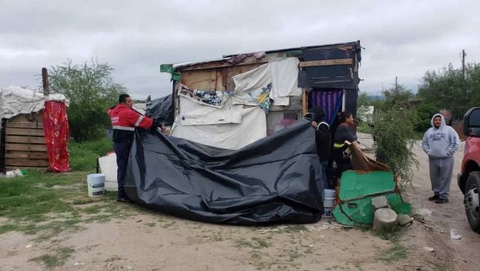 Protección civil y bomberos realizan recorridos en colonias vulnerables