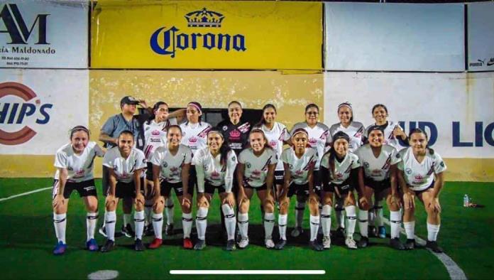 Coyotes MS derrota a Deportivo Regias