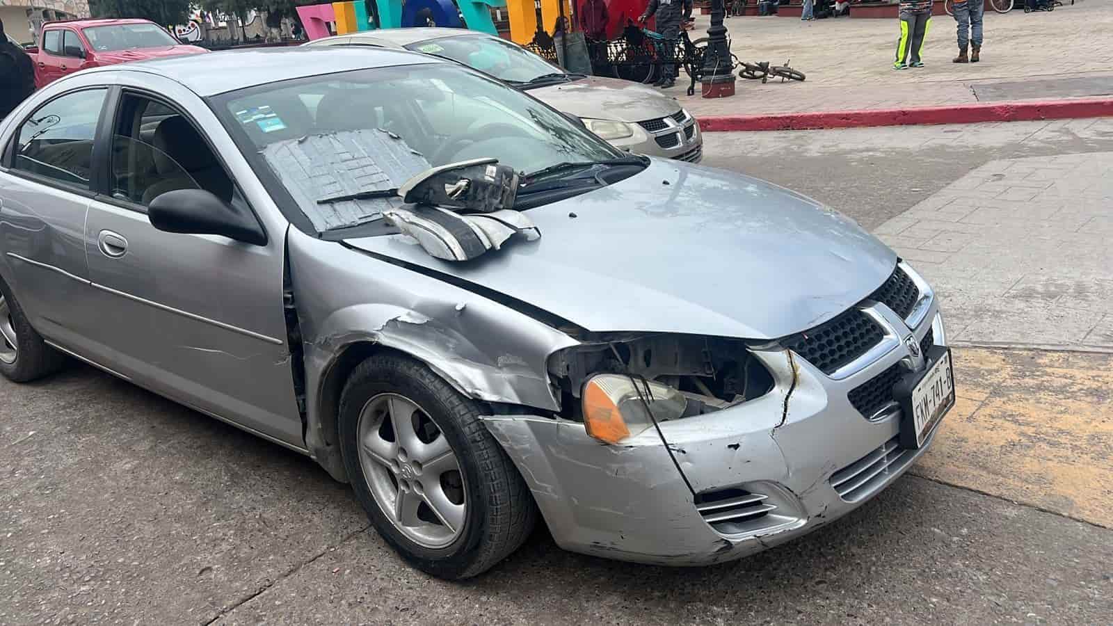 Protagonizan mujeres fuerte accidente vial