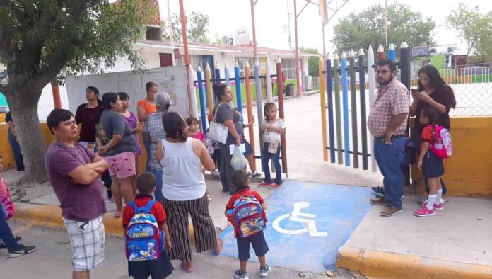 Megapuente en escuelas