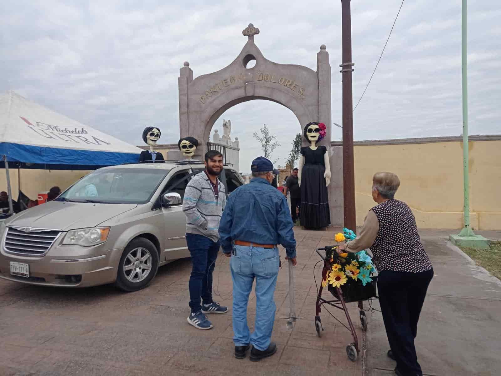 Hallan más de 120 tumbas en mal estado