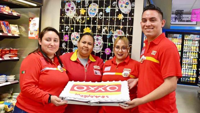 Inaugura Beto Villarreal tienda de conveniencia