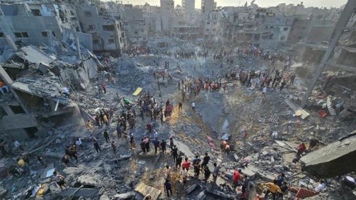 Ataca Israel campo de refugiados; mueren al menos 50 personas Ataca Israel campo de refugiados; mueren al menos 50 personas