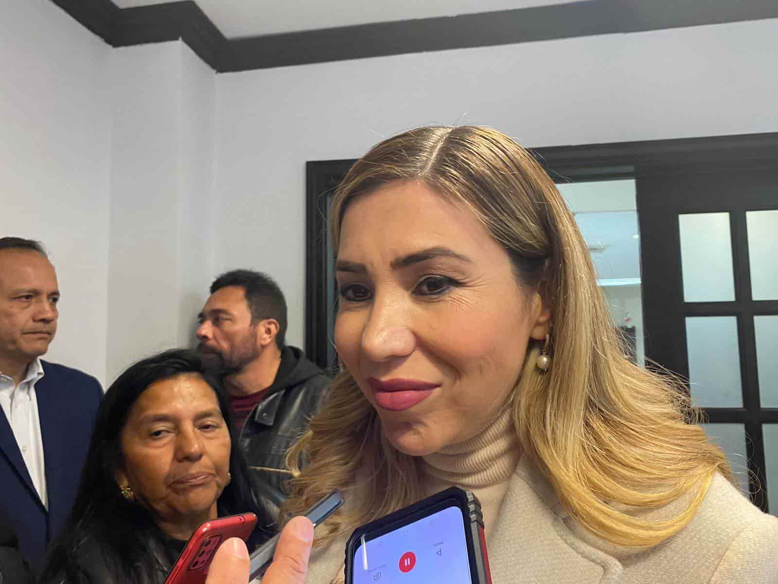 Va Tania por una Senaduría 