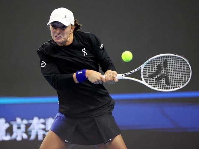 Iga Swiatek avanza a semifinales del WTA Finals de Cancún