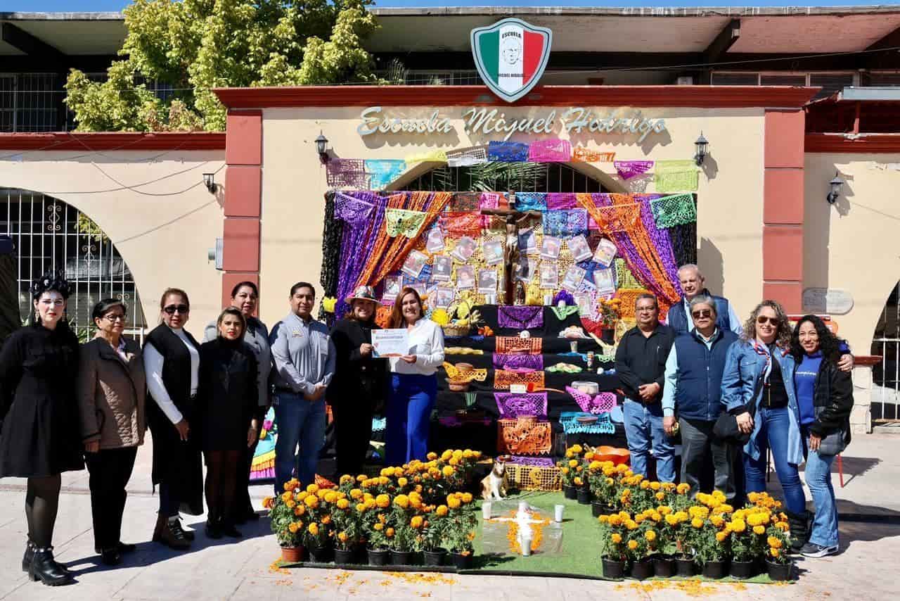 Dedican altar de muertos en memoria de sabinenses