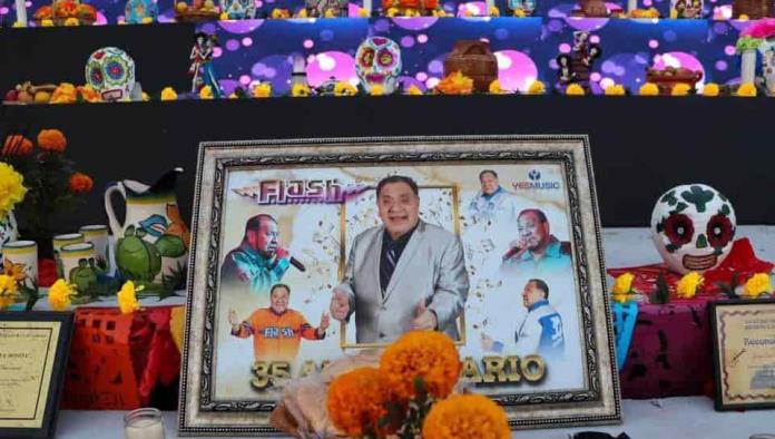 Construyen altar de muertos en memoria de José Luis G.