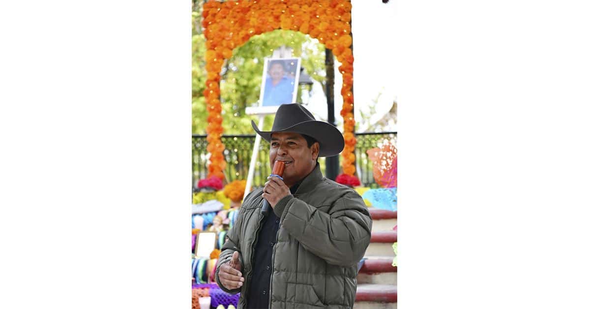 Rinden homenaje a Toño “La Macuca” Rinden homenaje a Toño “La Macuca”