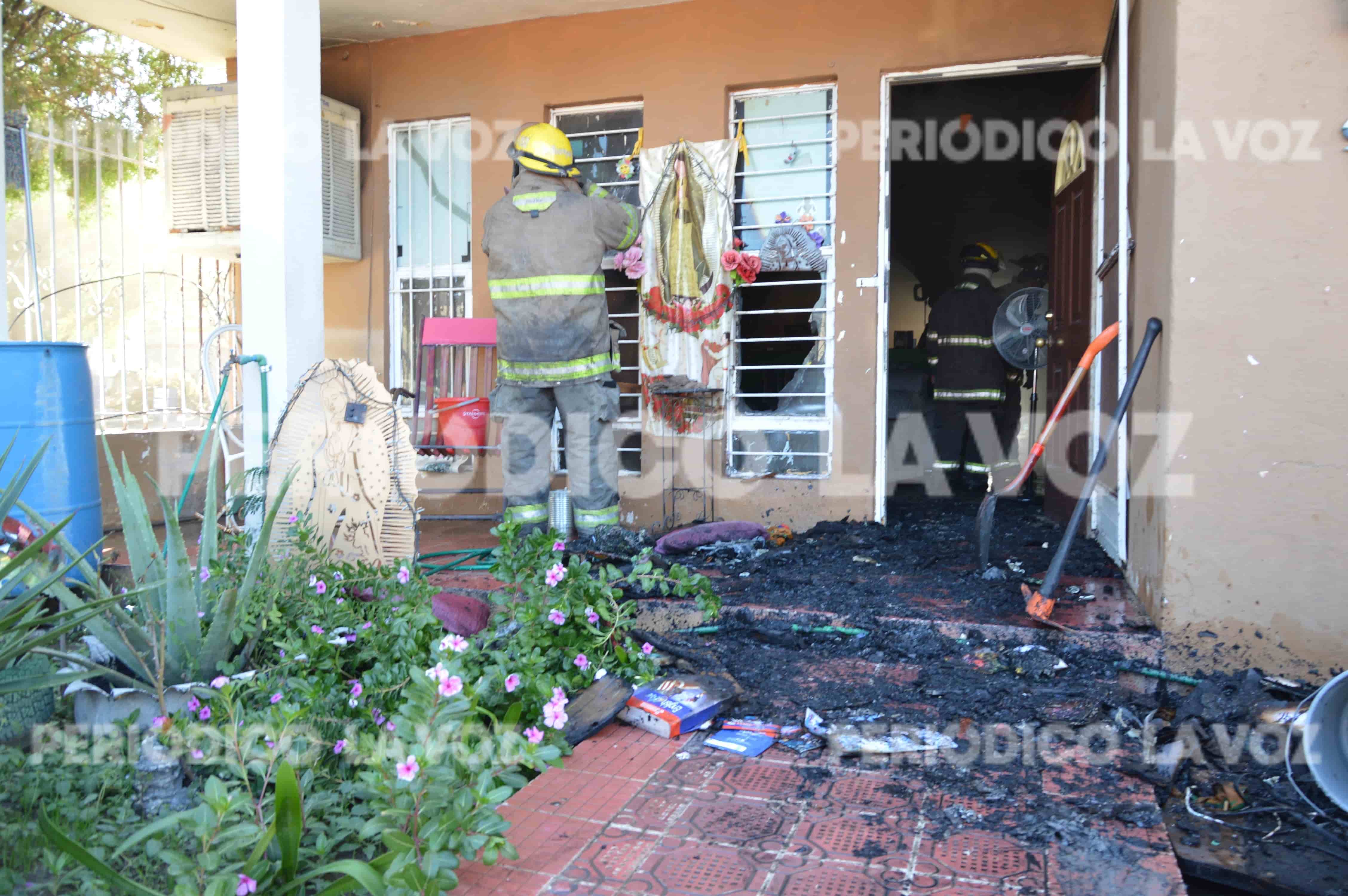 Arde altar en Asturias por culpa de veladora Arde altar en Asturias por culpa de veladora