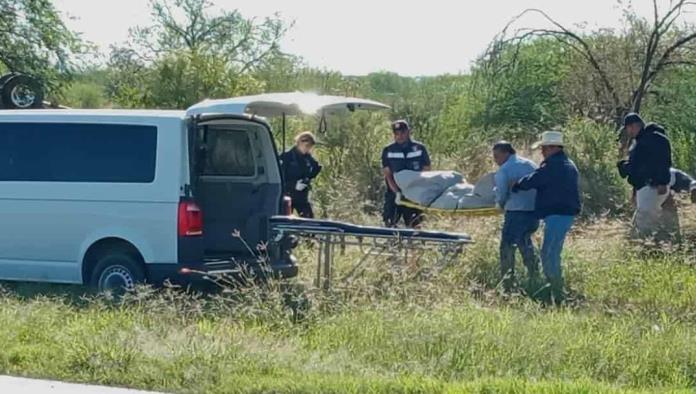Pierde la vida en volcadura