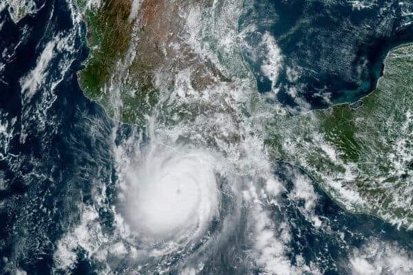 Otis es el huracán más fuerte del Pacífico oriental y el segundo más destructivo